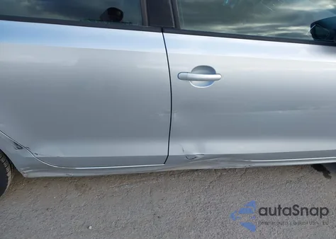 2014 Volkswagen Jetta 1.8T Se из США, поврежденный, VIN 3VWD17AJ6EM240489